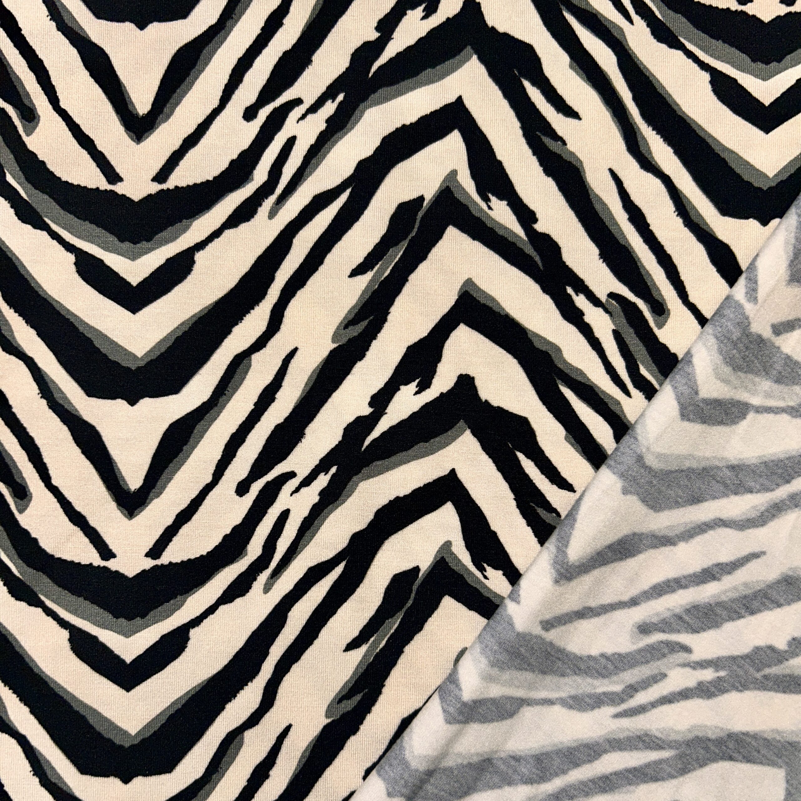 Viskose Jersey Print Zick-Zack-Zebra – Bild 3