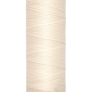 Filo Overlock In Schiuma 100% Poliestere – Cono Da 225g, Ideale Per Tagliacuci E Tessuti Elastici, Beige